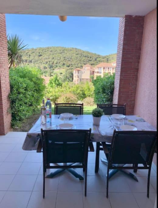 Village Cap Esterel, Piscine, Plage Saint-Raphaël Екстериор снимка