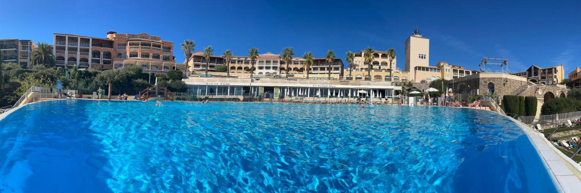 Village Cap Esterel, Piscine, Plage Saint-Raphaël Екстериор снимка